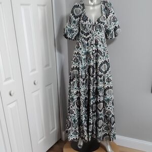Love the Label Printed Long dress Elegant Floral Puff Sleeved Maxi Dress sz XS